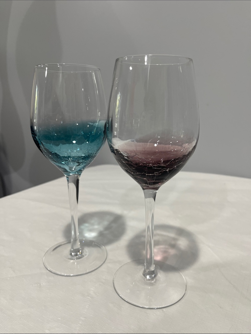 Pier 1 blue and amethyst purple crackle 12 oz Wine Glasses set of 2 - Picture 8 of 8